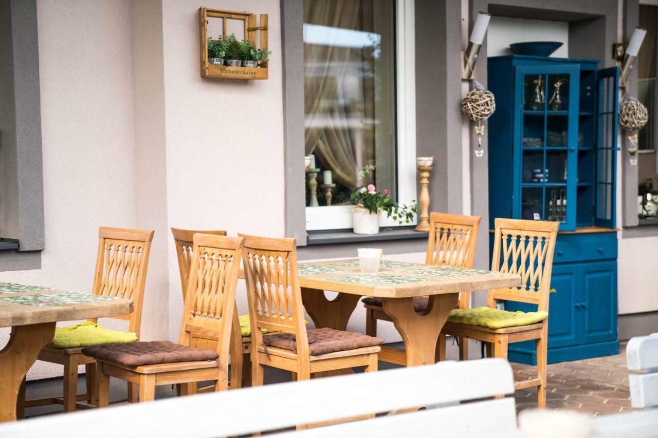 Pension&Restaurant La Amalia Bad Sauerbrunn Esterno foto
